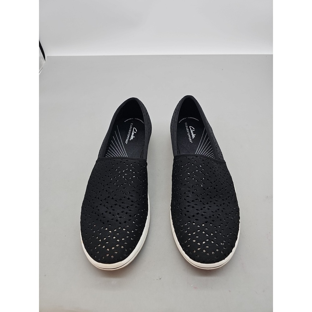 Women's Size 11M Clarks Cloudsteppers Breeze Emily Slip-On Loafers Black/White